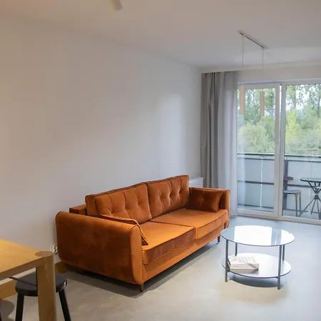 Kolejowa Point Apartment Dzierzoniow